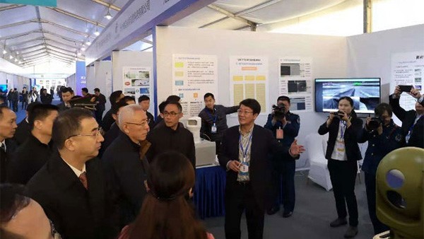 傲英科技參加空軍民航軍民合用機場軍民融合發(fā)展第三次聯(lián)席會議暨科技創(chuàng)新領(lǐng)導融合發(fā)展論壇